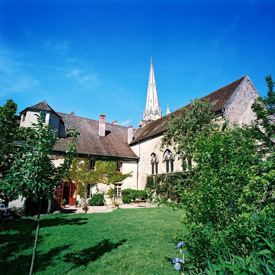 Maison Sainte Barbe Autun Buitenkant foto